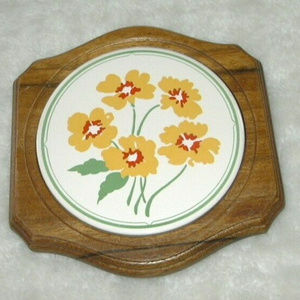 Wood & Ceramic Yellow Pansies Trivet New
